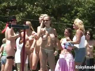 Orgy sluts शरारती हिन्दी सेक्सी बलात्कार पोर्न स्टार रूसी
