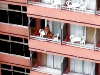 बच्चा आफ्नो आमा मारे लागि पहिलो पटक हो ।  हिन्दी सेक्सी होटल क्लिप